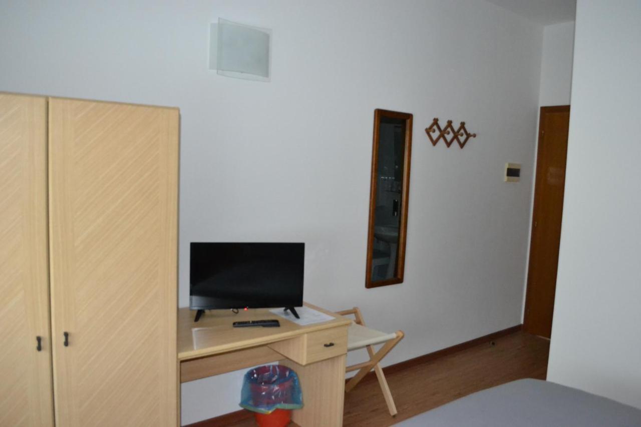 Garni Anna Hotel Besenello Bagian luar foto